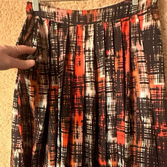 Fynn and Rose Women’s Abstract Pleated Midi Skirt Sz. 4 Anthropologie - Picture 9 of 14